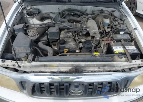 2001 Toyota Tacoma z USA, uszkodzony, nr VIN 5TEWM72N31Z830232
